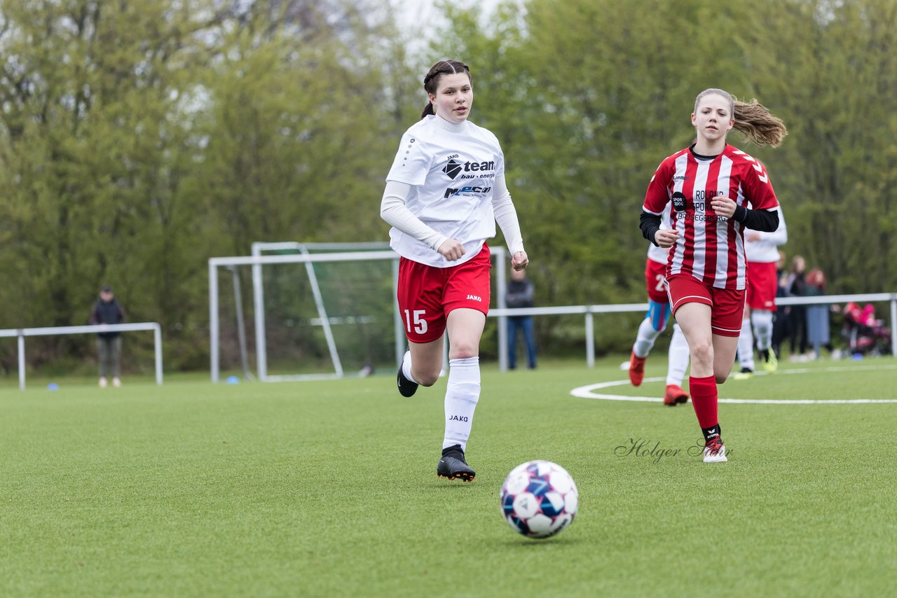 Bild 89 - wBJ SV Wahlstedt - TuS Tensfeld : Ergebnis: 0:0